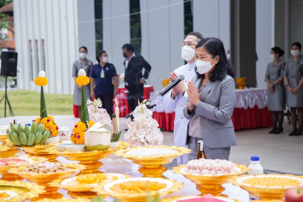 พิธีตั้งศาลพระพรหม และศาลคุณตาคุณยาย  โรงพยาบาลมะเร็งกรุงเทพระยอง 23 พฤศจิกายน 2565