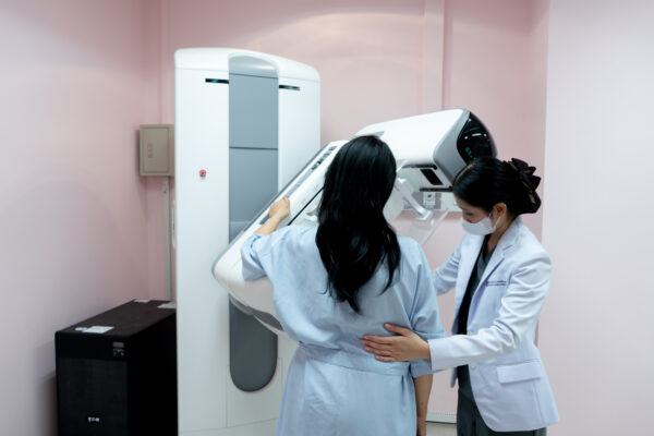 ตรวจเต้านม โรงพยาบาลกรุงเทพระยอง